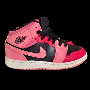 RARE Find. Air Jordan 4Y Pink CORAL Chalk NiKe Kids Youth Pink